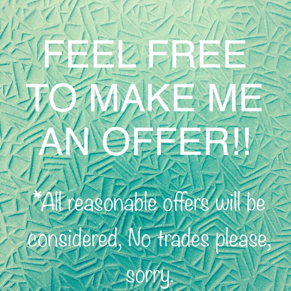 PLEASE READ BEFORE SUBMITTING AN OFFER! ☺️